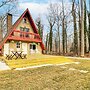 Hot Tub, Fire Pit & Patio: A-frame Stafford Cabin