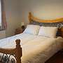 3 Bed-sleeps 5-garden-parking-pets