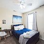 Cozy 2 Bedroom Getaway