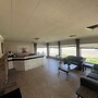 Mac's Motel