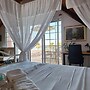 Luxury Apartments Kanali