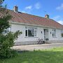 Betty's Farm Cottage