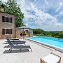 Holiday House with Pool Villa Ladybug