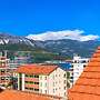 Relaxing Apartment on Budva Coastline