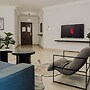 Distinct & Decent 2 BDR Apt. Steps From Nightlife and Airport