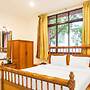 Premium Stays Near Fergusson College