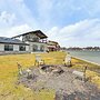 Views, Swimming & Family Fun: Chapman Lake Retreat