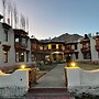 Hotel mandalchan