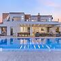 Goldeneye Luxury 6 Bedroom Villa With Infinity P