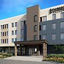 Staybridge Suites Montréal Airport - St-Laurent By IHG