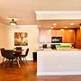 New Stylish 1BR Apt With Heated Pool Gym Yoga Studio