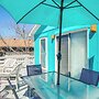 1 Mi to Avalon Pier: Charming Coastal Cottage!