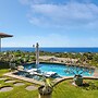 Luxurious 4-bedroom Oceanfront Retreat With Guest House, Stunning View