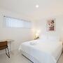 16 Darnley St