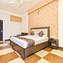 Fabhotel Dream Palace
