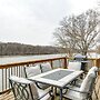 Riverfront Cabin Near Dtwn Pella w/ Game Room!