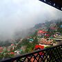 Hotel Himalayan Queen