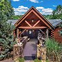 Grey Wolf Lodge with Hot Tub
