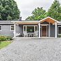 Grey Eagle Cottage with Hot Tub