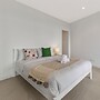 Kozyguru | Mortlake | Lovely 2 Bed Apt