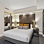 Kozyguru | Sydney Cbd | Stylish Studio