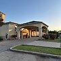 Franklin Inn & Suites