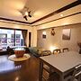 sunmallcrest403