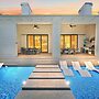 Dream Island 8 Bedroom Home