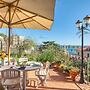 Timeless Escape Villa - Garden and Sea