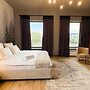 Avenue Hotel