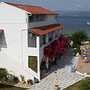 Likourgos beach apartments