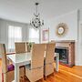 Walk to Harvard Square: Apartment in Cambridge