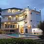Elicon Suites