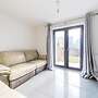 Lakeview House - Sleeps 6, Garden & Free Parking