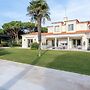 Fairview Villa by Cadenzalux