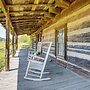 6 Mi to Scottsboro: Apt w/ Furnished Porch