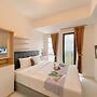 Best Furnished Studio at 39th Floor Tokyo Riverside PIK 2 Apartment
