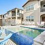 Luxe Indio Lake House 7 Mi to Coachella!