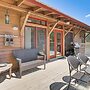 2 Docks + Paddleboard: Lakefront Alabama Retreat!