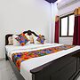 Fabhotel Geeta Bhawan