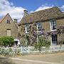 Peacocks Tearoom and Fine B&B