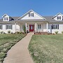 Balcony & Patio: Spacious Home in Bel Aire!