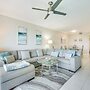 < 1 Mi to Beach: Sleek Naples Condo