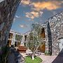 Tierra Adentro Hotel Fashion Grill & Spa