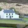 Nature Lovers Family Home - 3 Bed 2 Bath