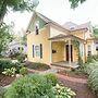 Spacious Old Town Home Walk to Dining & Culture!