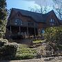 The Carriage House Inn Bed and Breakfast