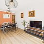 Host Stay Clearwell Gardens