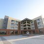 Hotel The Pramukh by Shivalaya Darshanam