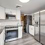 Walk to Casino: Condo w/ Balcony in Atlantic City!